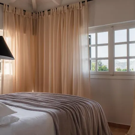 Holiday home Pervoli Farmhouse *